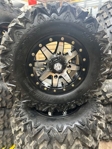 Sedona Rip Saw 28-10-14 on STI beadlocks 14x7 4x156