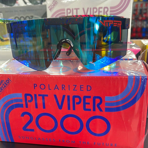 The Afterparty 2000s – Pit Viper